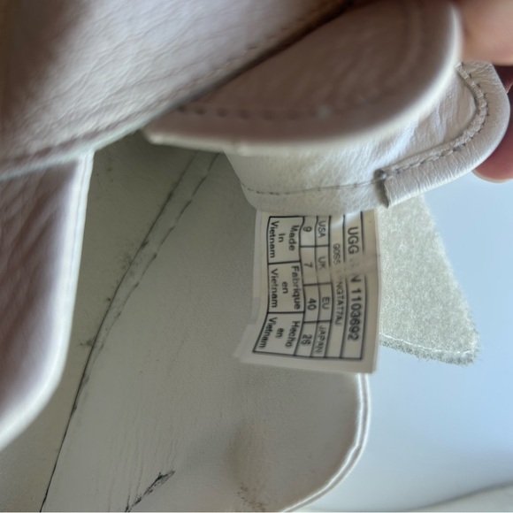 UGG white sneakers, sz 9 - Picture 2 of 4